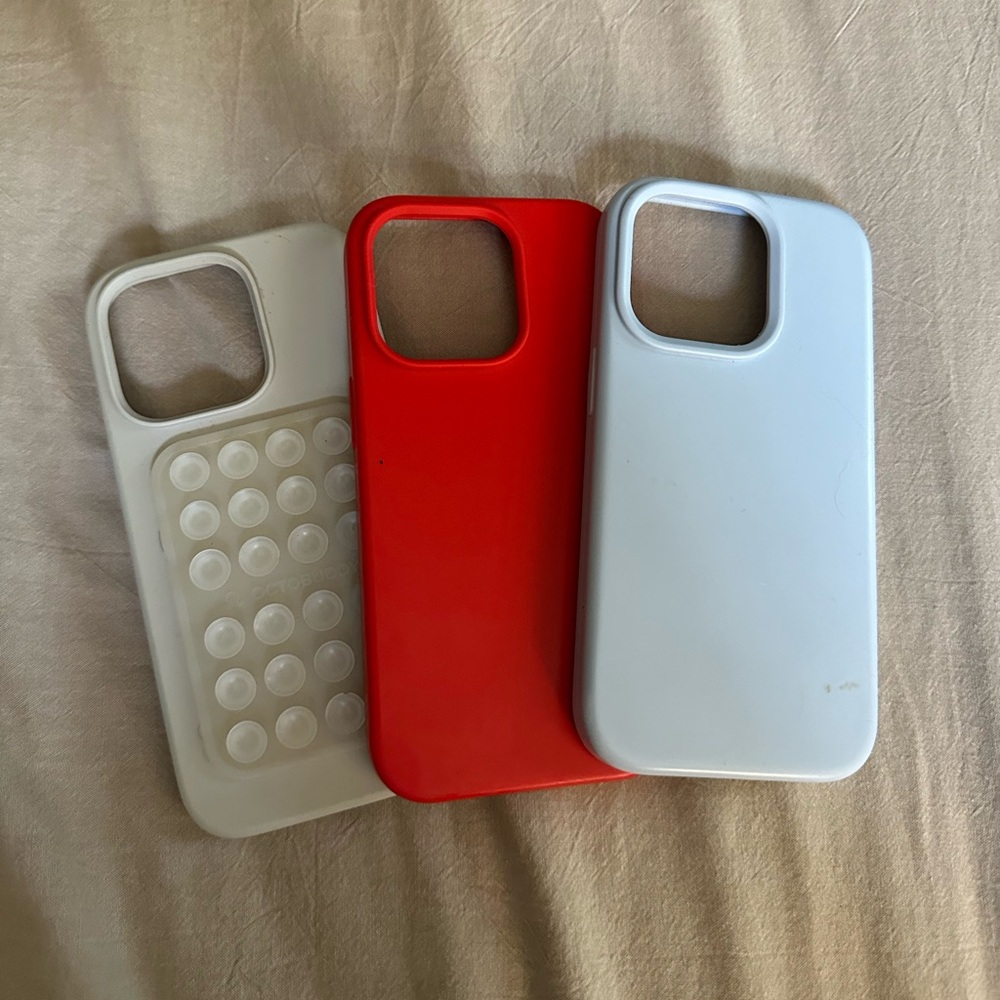 iphone 14 pro phone case bundle